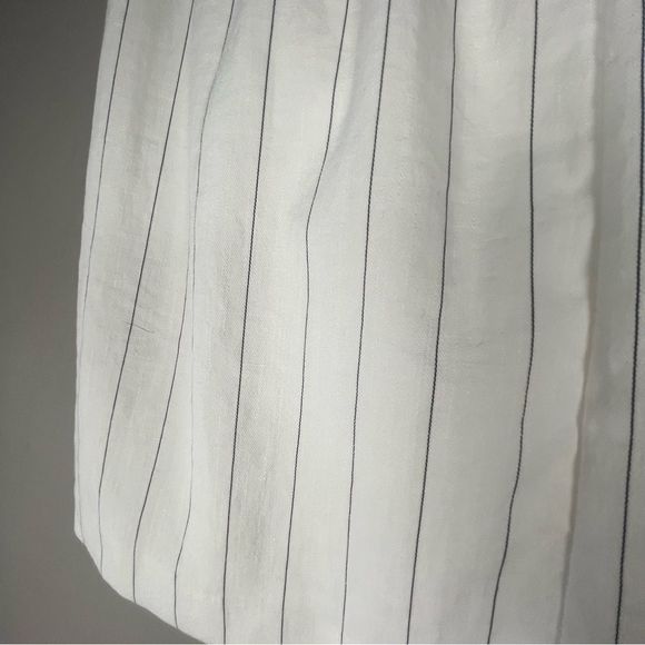 Faux wrap Pin striped mini skirt - Picture 5 of 7